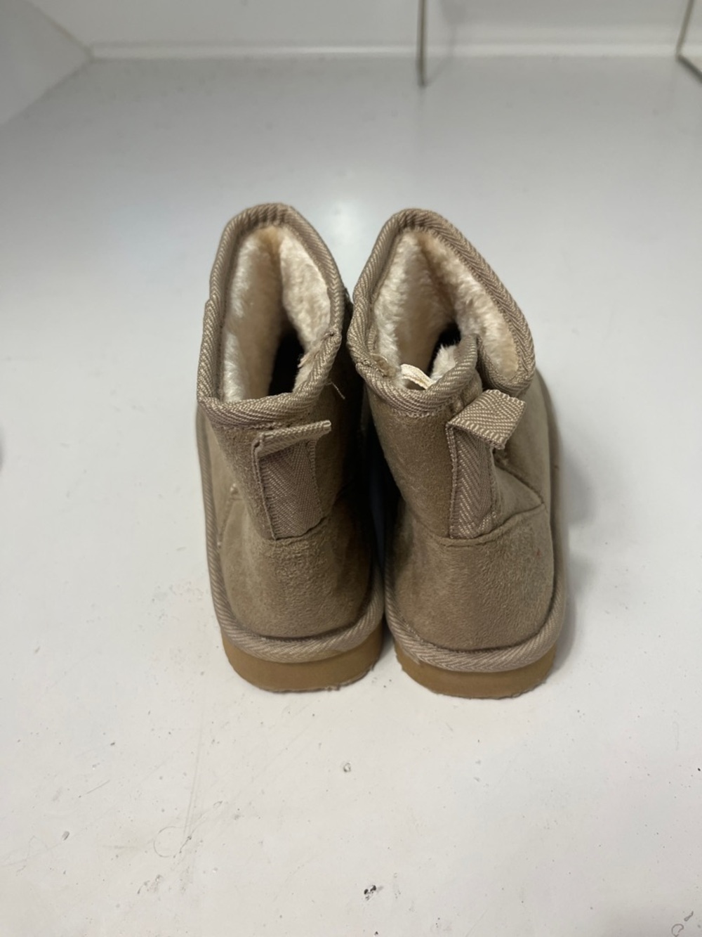 Just Be Sz 7 Champagne Colored Slip On Slipper Boots - Picture 4 of 6